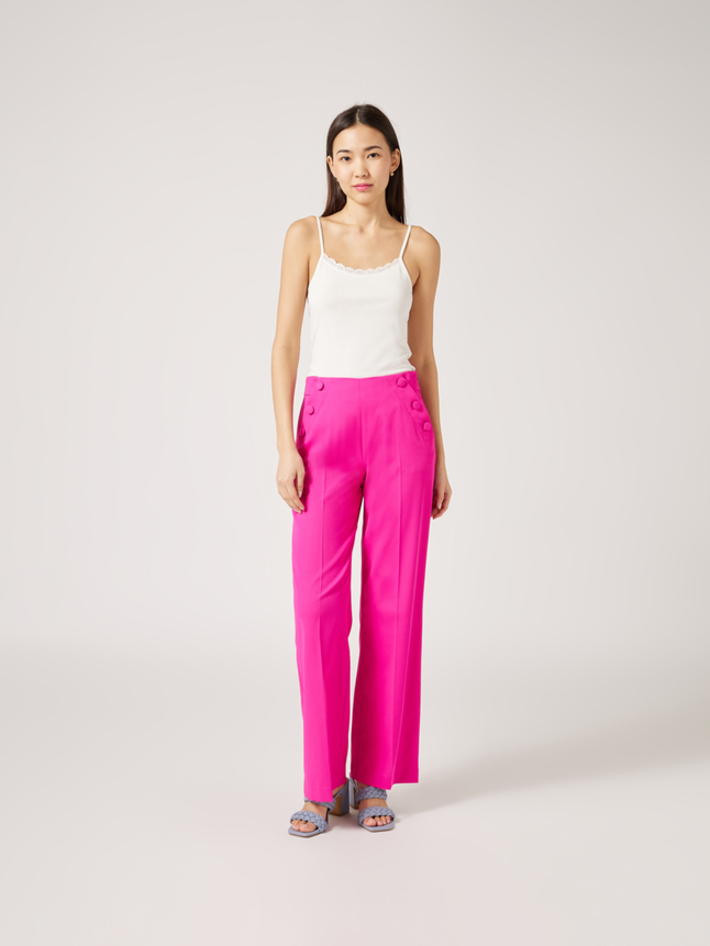 Pantalon large à boutons recouverts