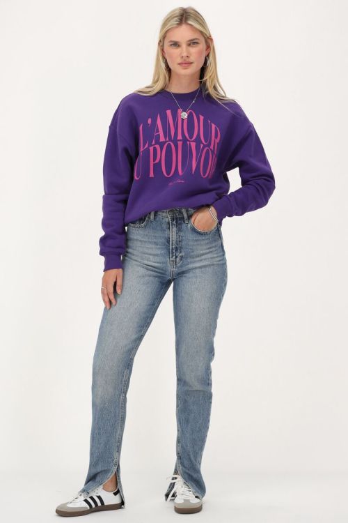 Lichtblauwe jeans met split