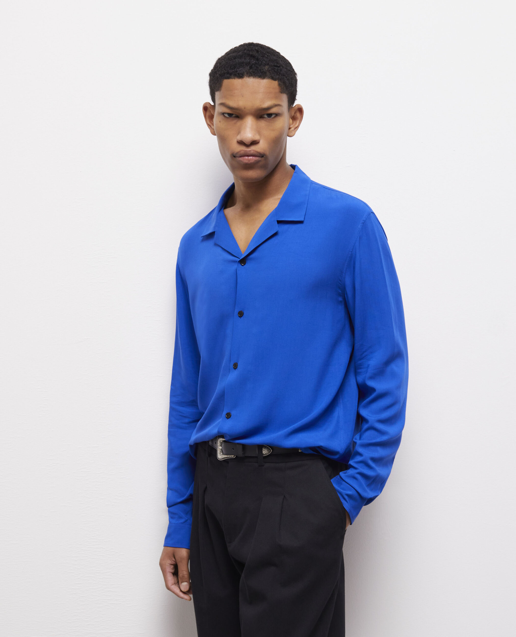 Chemise bleue