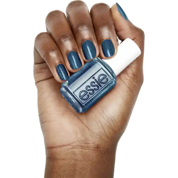 Nagellack Nr. 977 never too bold