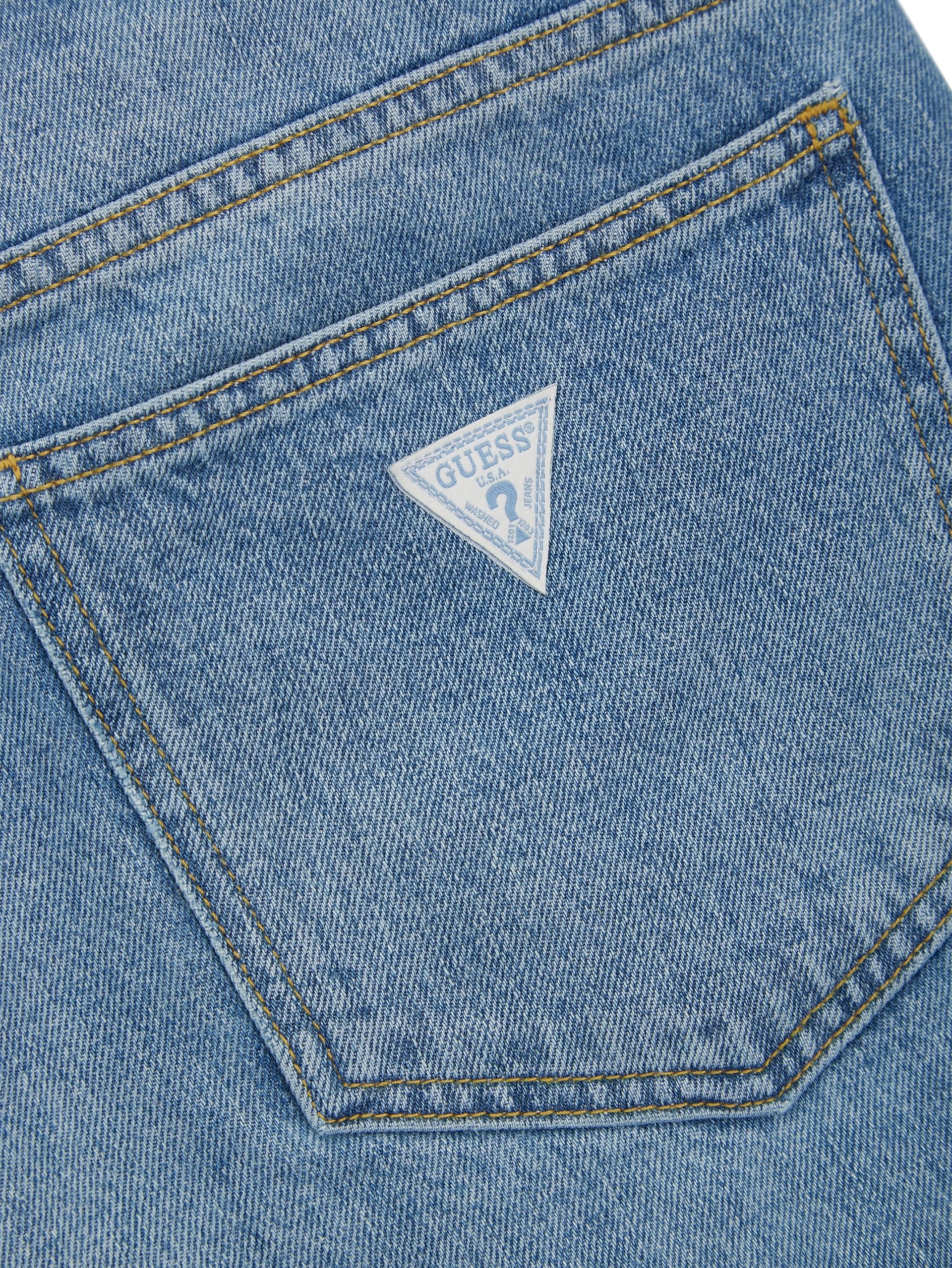 Calça jeans boca de sino