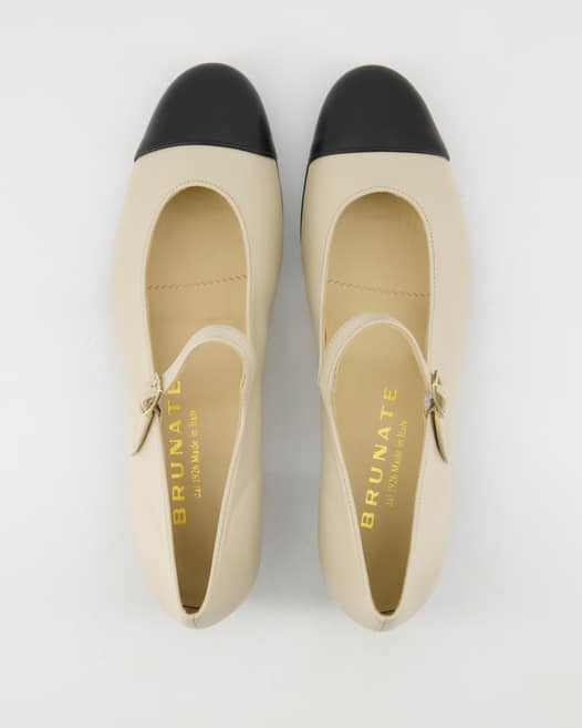 Brunate 20601 Pumps in Beige