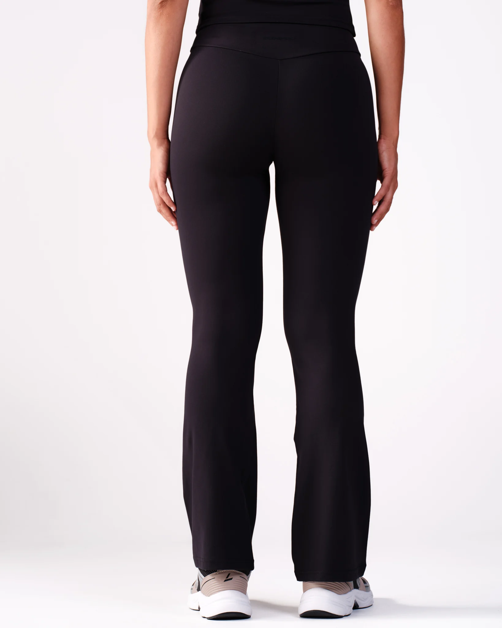Bumpro Lively Flare Pants Black