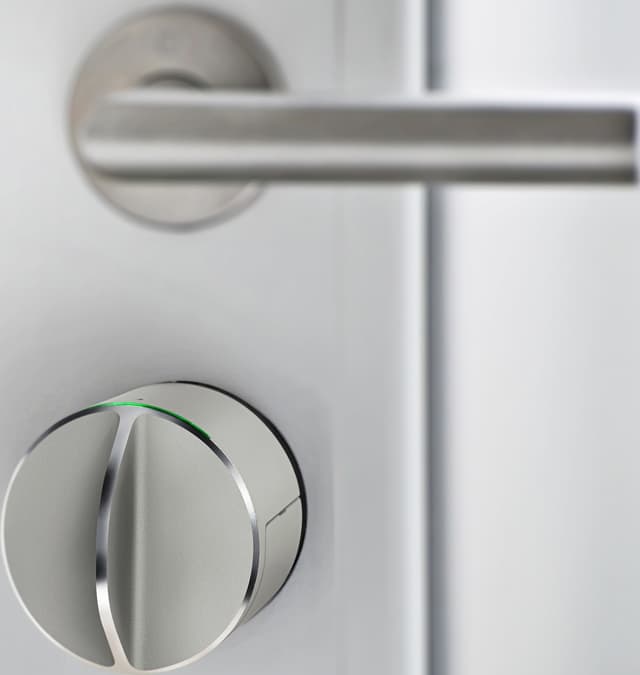 Danalock V3 2024 smart lås (brun/Z-wave/Euro)