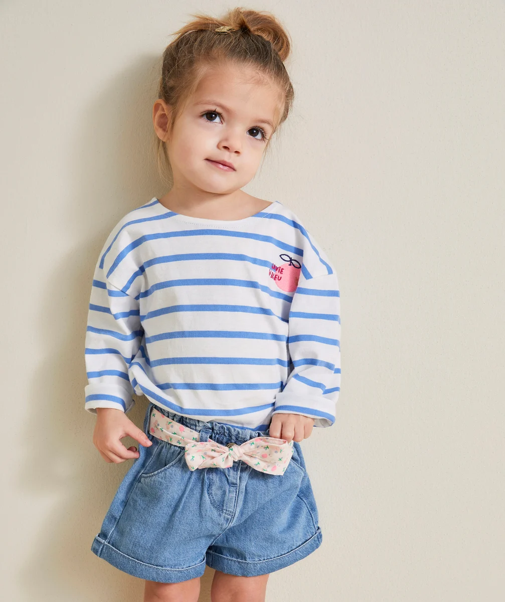 T-SHIRT BÉBÉ FILLE EN COTON BIO IMPRIMÉ À RAYURES BLEUES AVEC MOTIF FRUIT