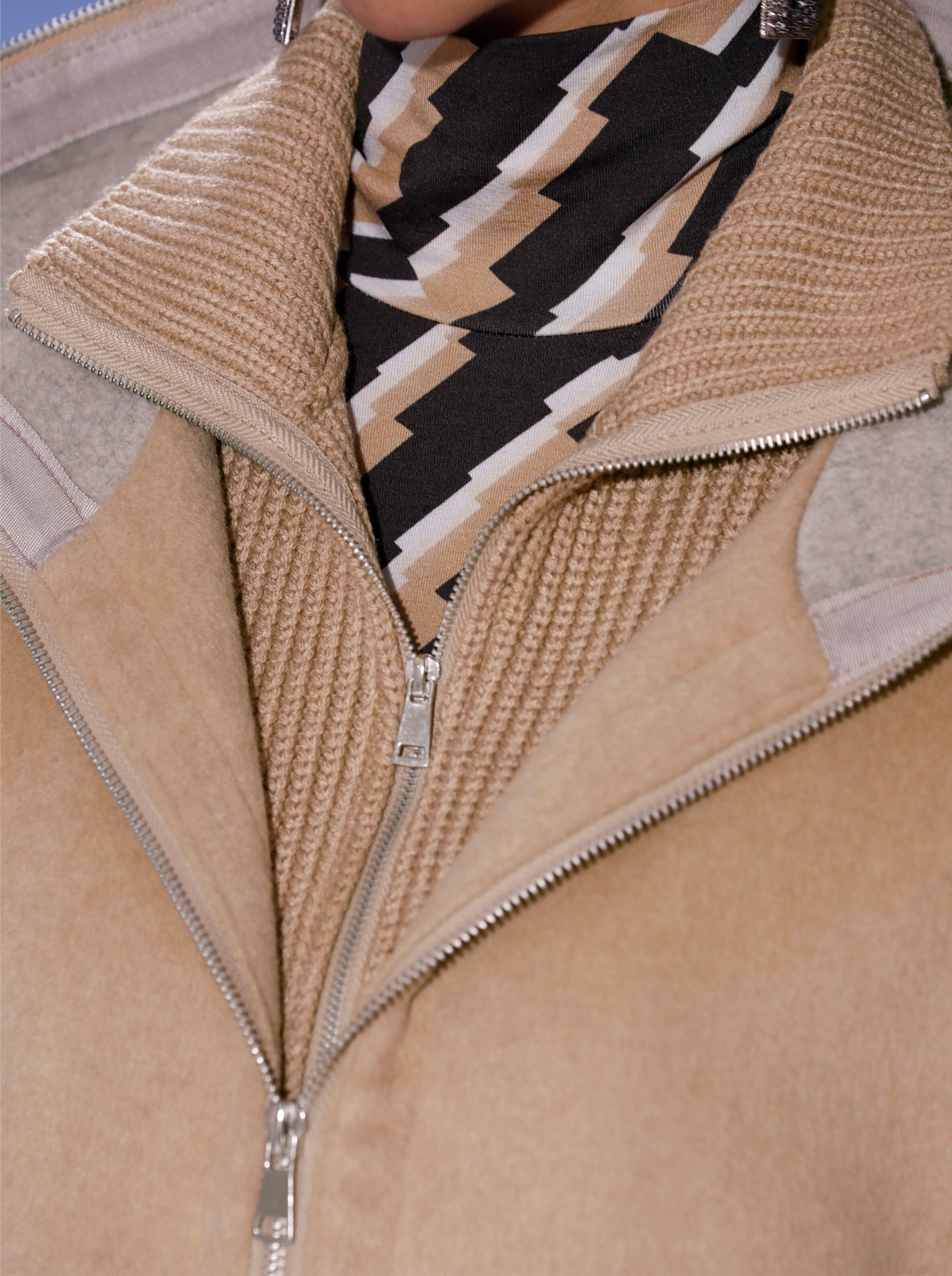 Manisa Jacke in camel-sand-meliert