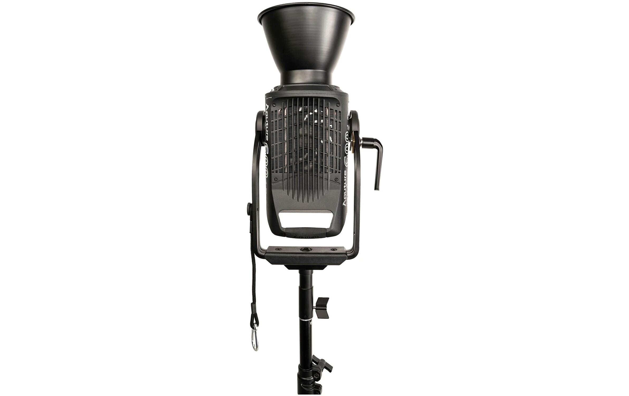 Reflektor LS 600d Pro – V-Mount<br>Wetterfester Reflektor mit unglaublicher Leistung