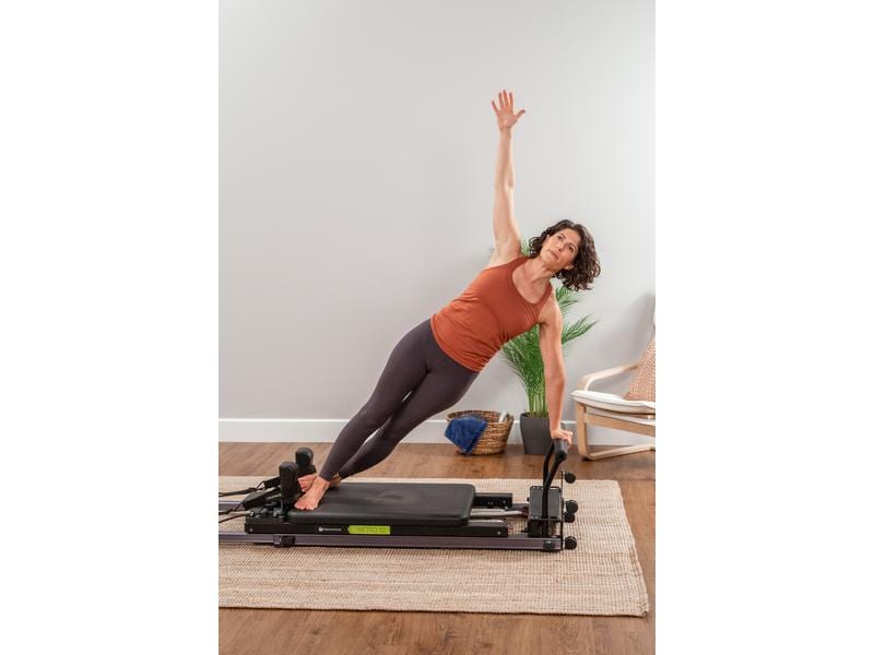 Pilates Reformer Metro IQ Wheelbarrow wheels Speziell für das Heimtraining entwickelt