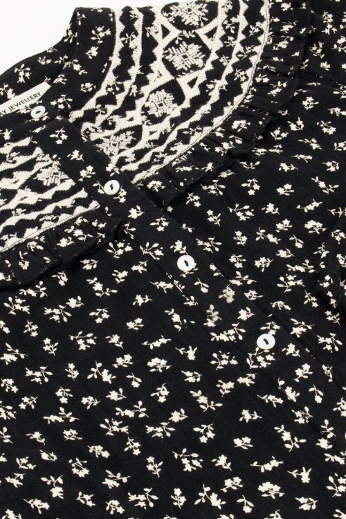 Zwarte blouse met bloemen en embroidery