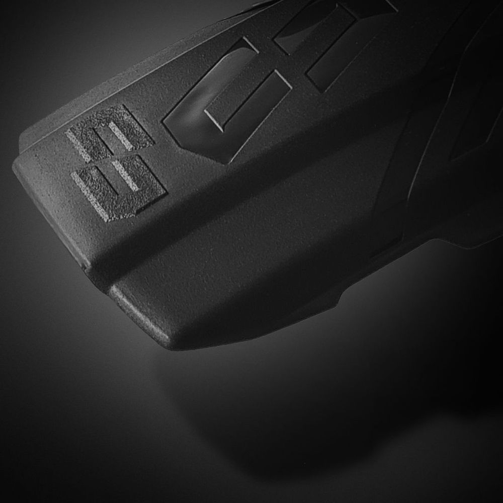 Unleazhed Unsplash M02 Mudguard - Ultimate Black and Matt Glossy kaufen | Bike-Discount
