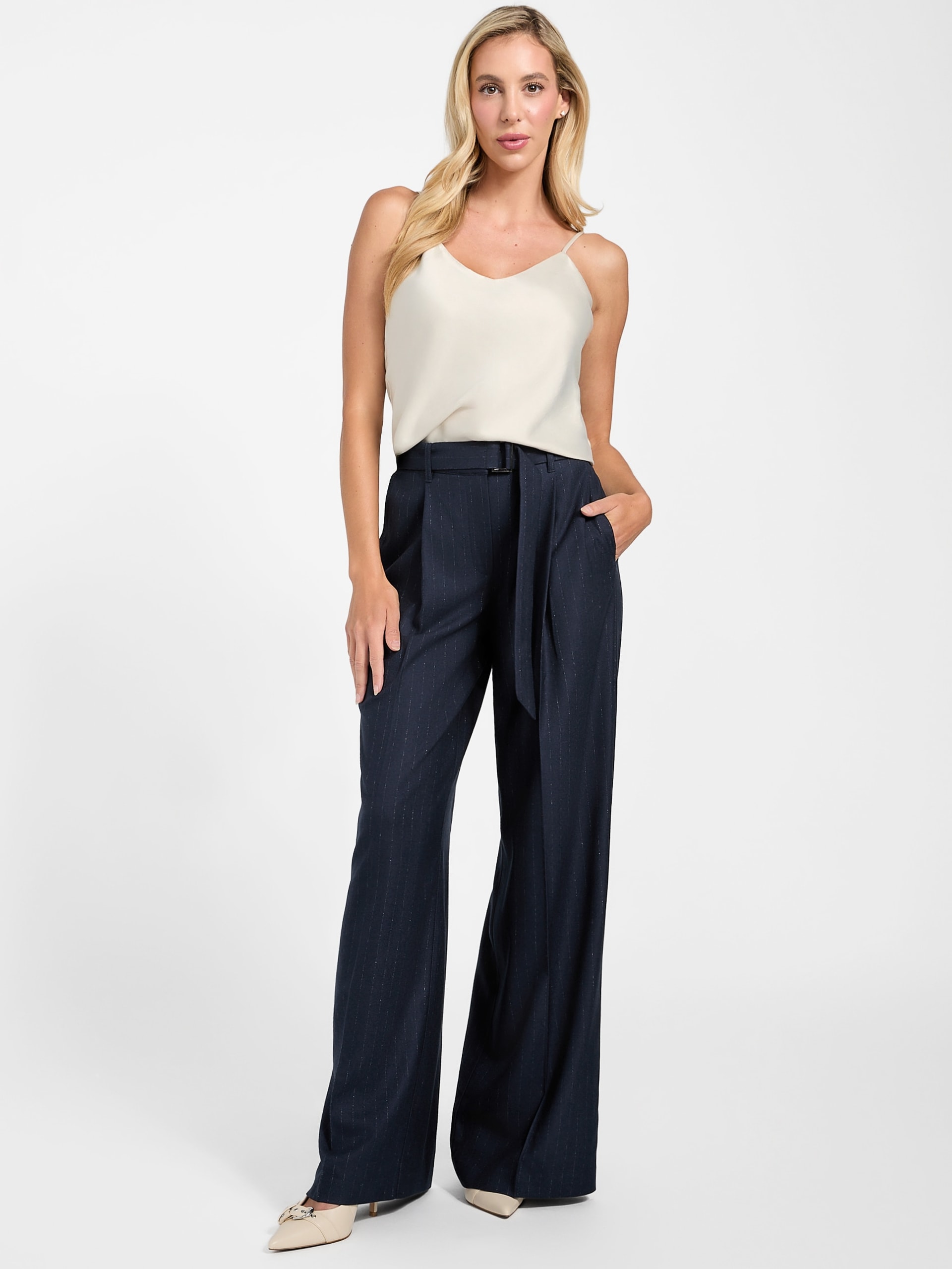 Calça Eco Zanita com risca de giz e corte relaxado