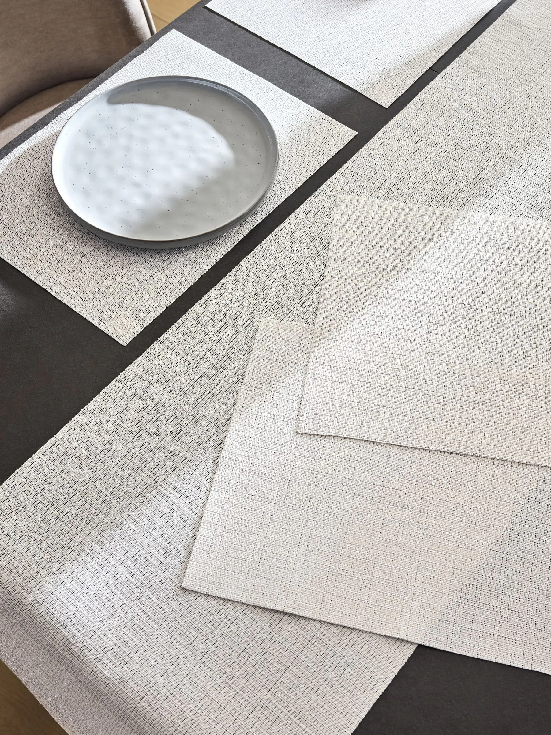 Set of 5 Wipe Clean Placemats and Runners Set