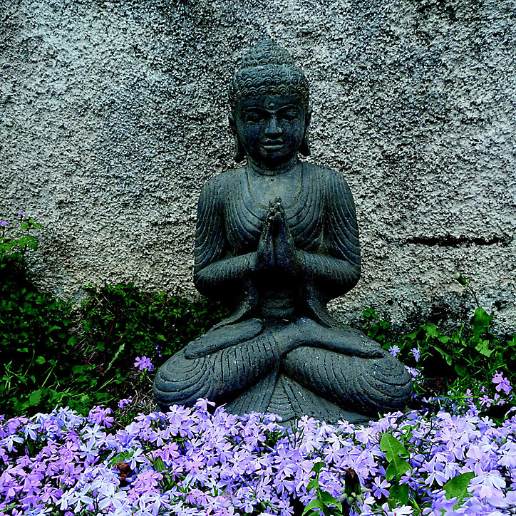 Statue Bouddha position salutation en pierre reconstituée H. 45 cm