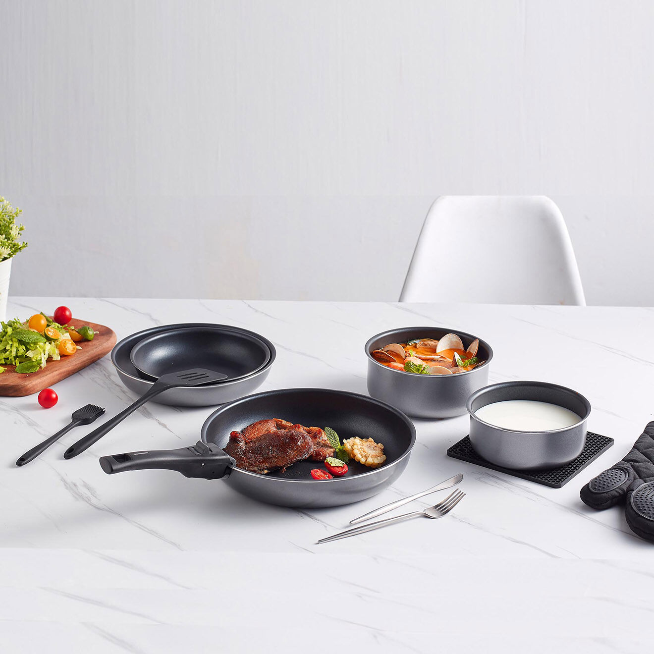 Kitchencook Batterie de cuisine grise - 10 pièces