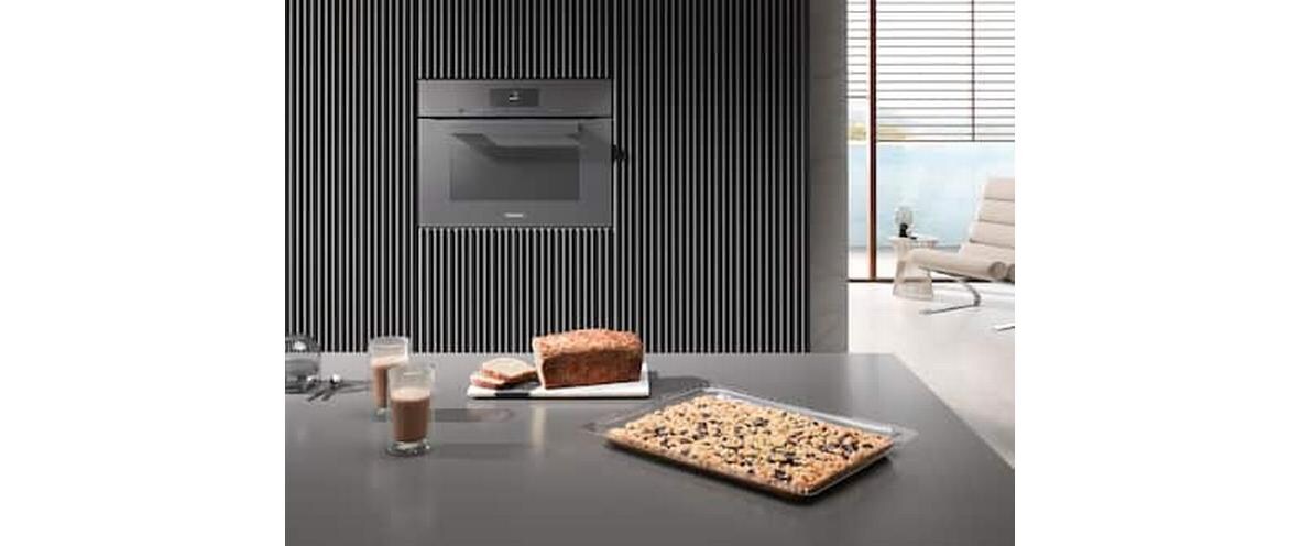 Einbaubackofen mit Mikrowelle H 7440-60 BMX Schwarz<br>Griffloser Kompakt-Backofen mit Mikrowelle