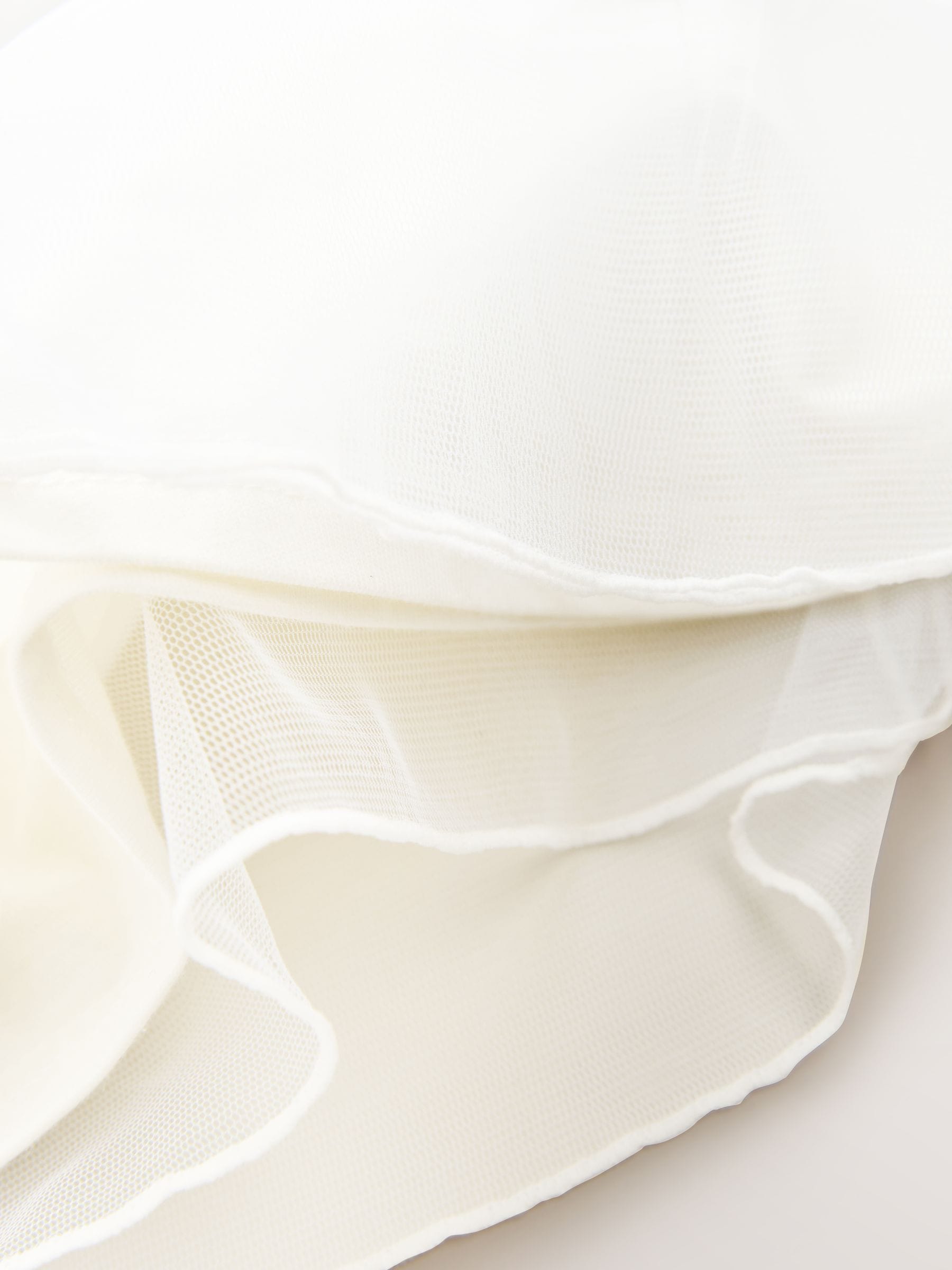 Baker by Ted Baker - Crèmekleurige mockable mesh jurk met gebreide strik