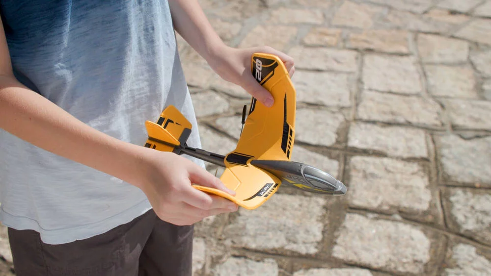 FLYBOTIC - AVION HORNET EVO