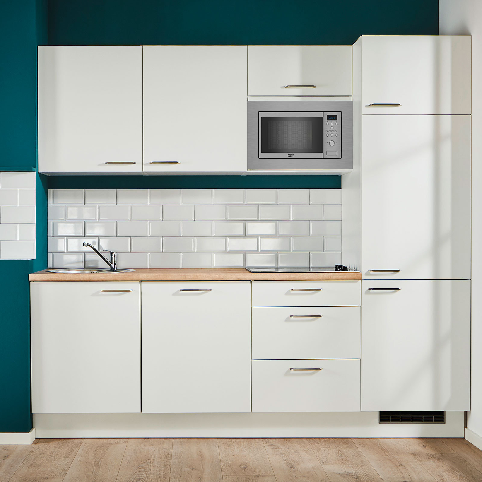 Küchenblock - weiß-Honig-Eiche - mit E-Geräten - 240 cm breit