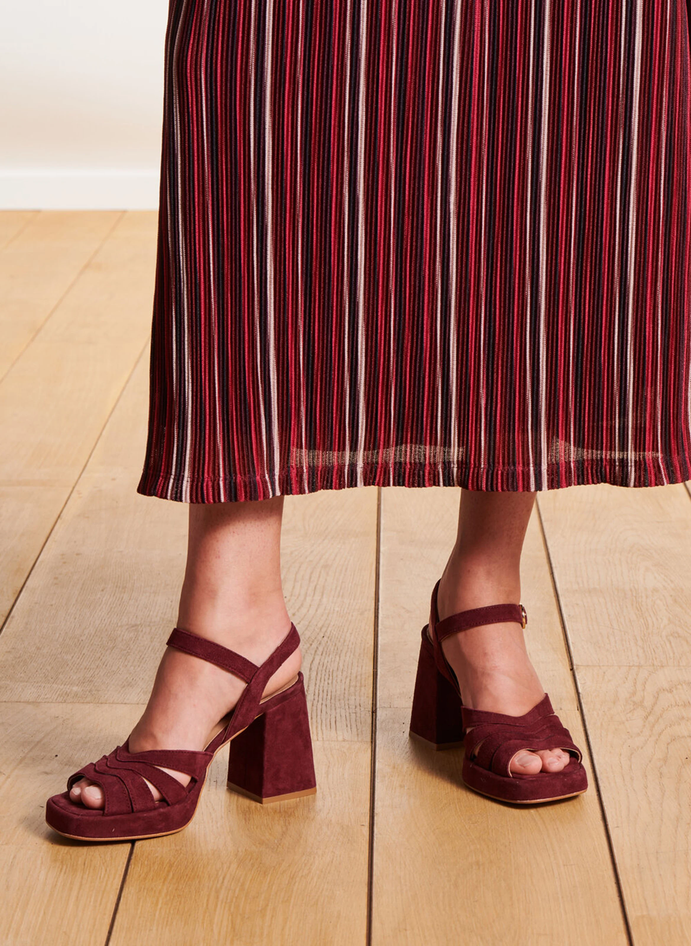 Sandales à talons en cuir | Rouge
