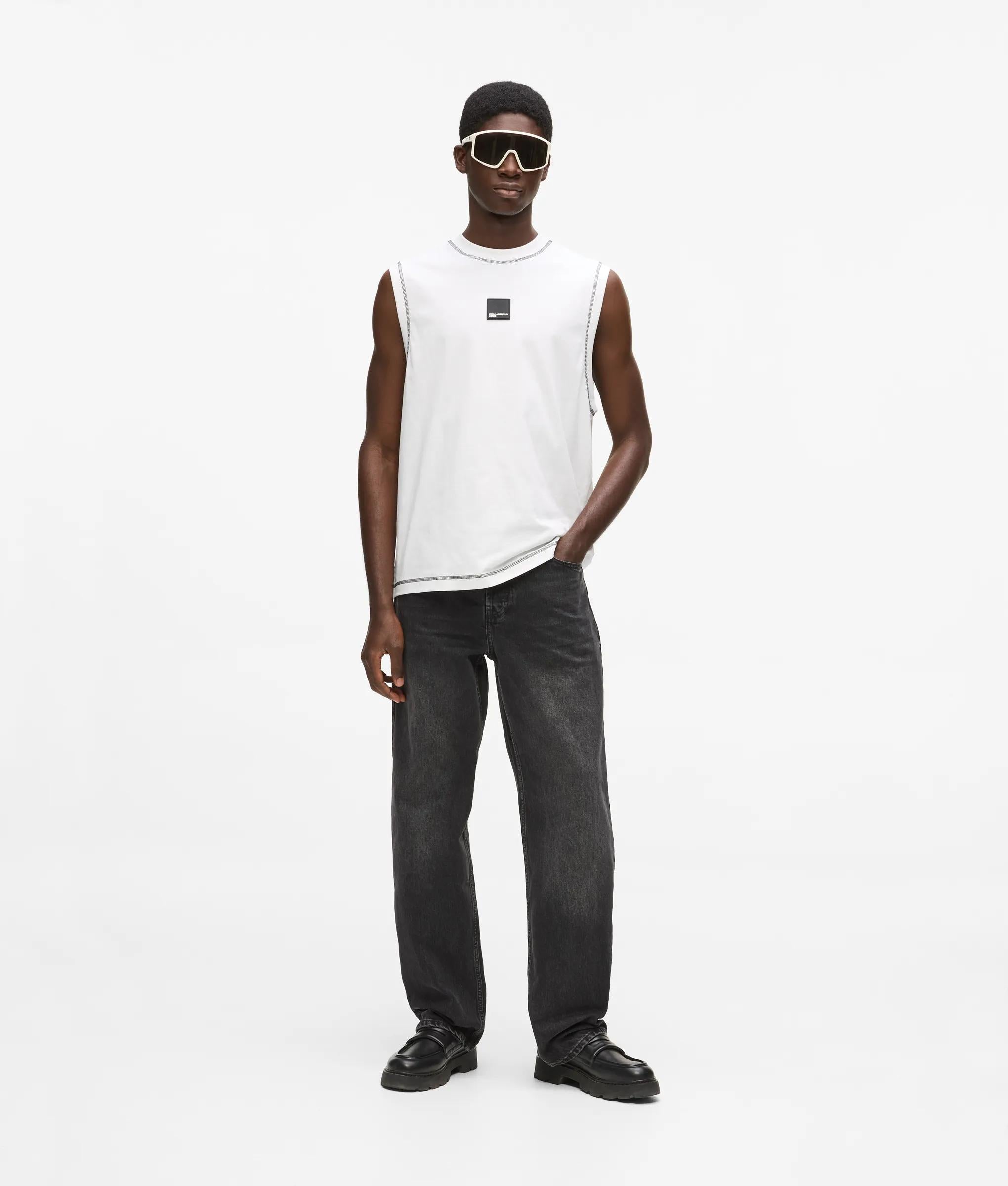 Relaxte tanktop met contrasterende steek