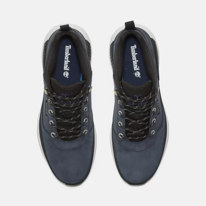 Tênis de caminhada Field Trekker para homens na cor azul marinho.