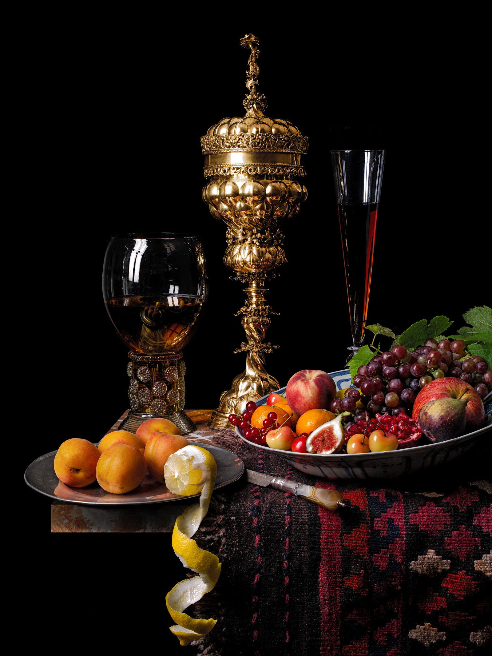 Still life with pineapple cup by Kevin Best - Limited Edition. Edition of: 100. Signed.