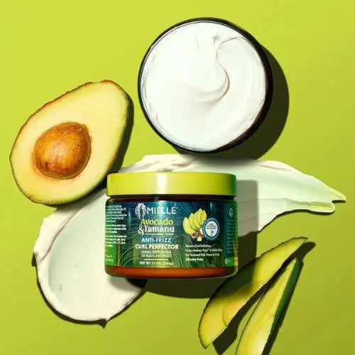 Avocado & Tamanu Anti-Frizz Curl Perfector