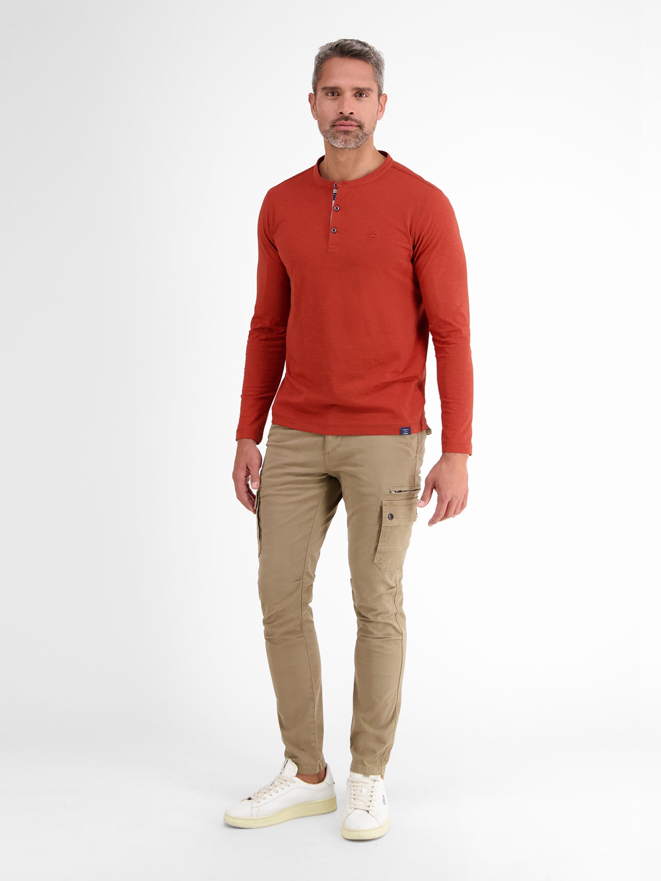 Cargo Pants in schmaler, gerader Passform
