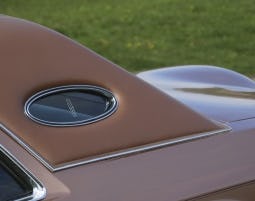 Oldtimer fahren Lincoln Continental