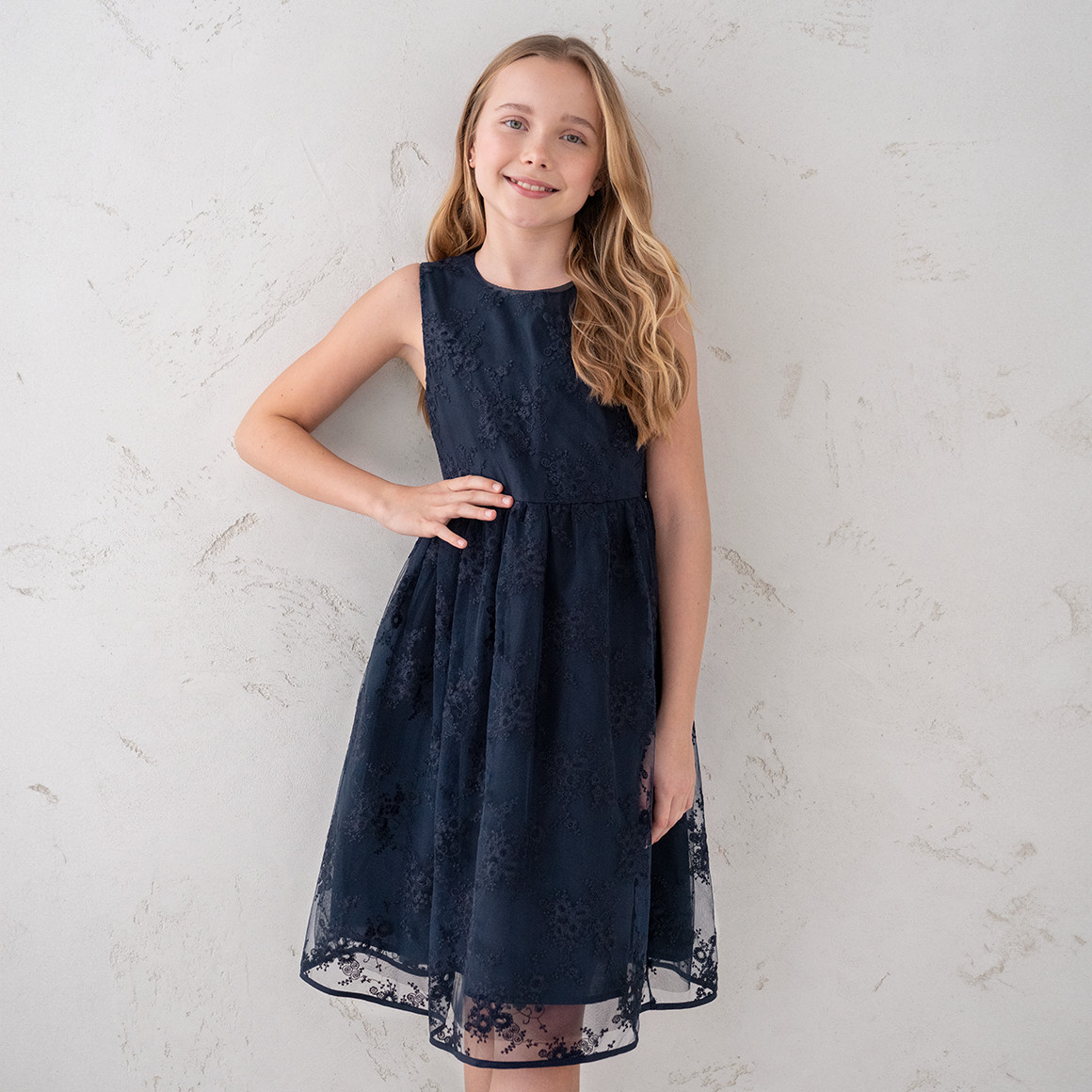 Yigga Mädchen Kleid mit Stickereien dunkelblau