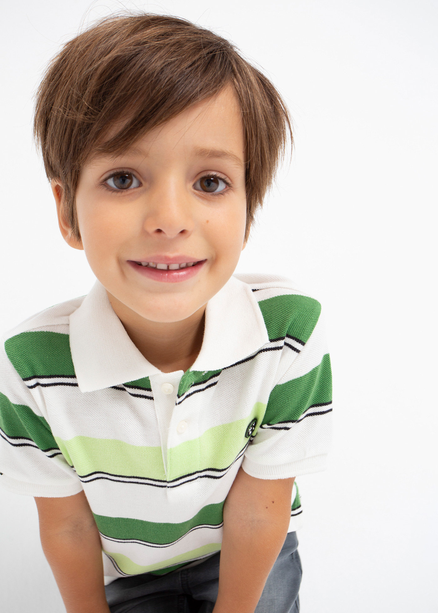 Camisa polo de manga curta com estampa para meninos