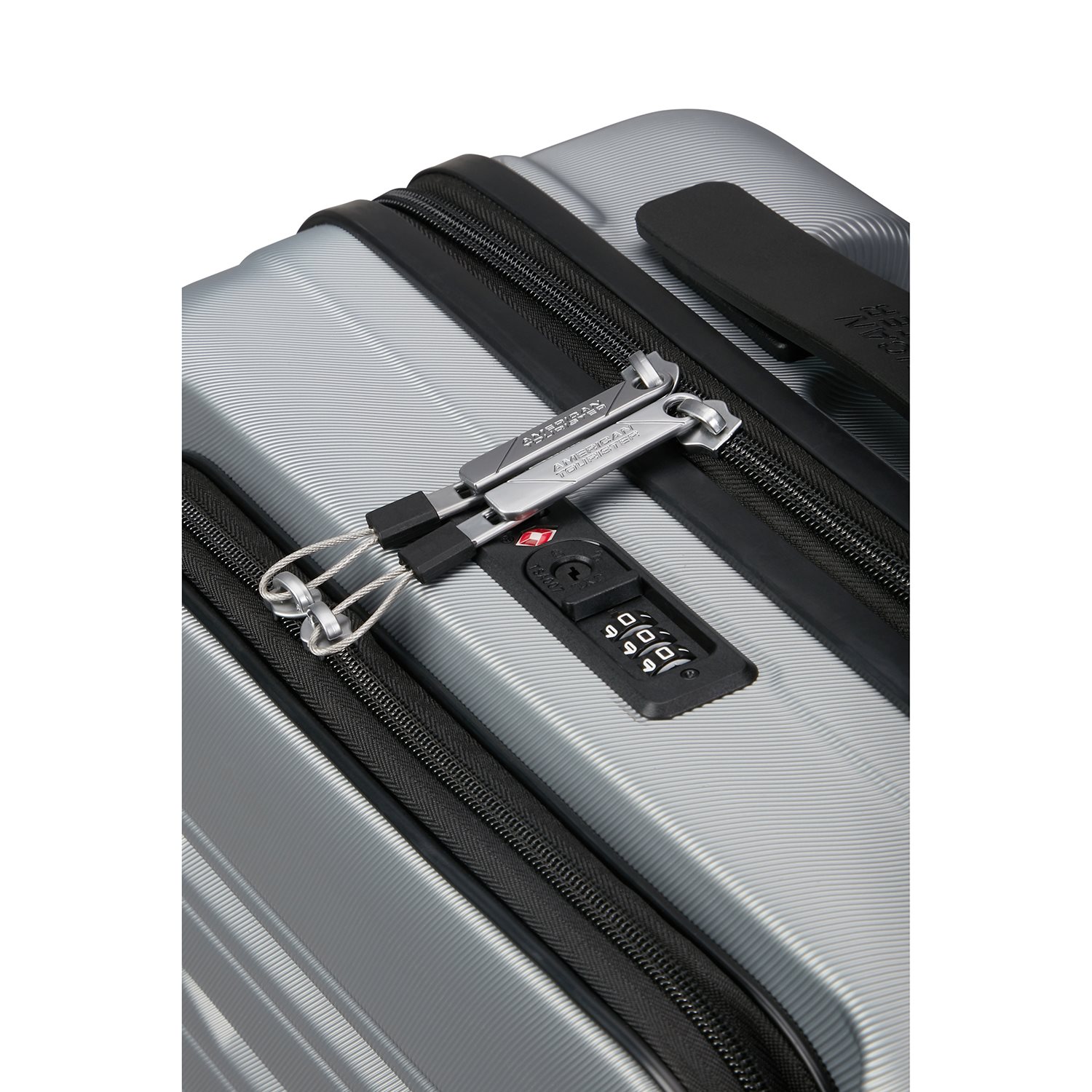 American Tourister Flashline Spin. 55/20 Frontloader Cabin Trolley sky silver