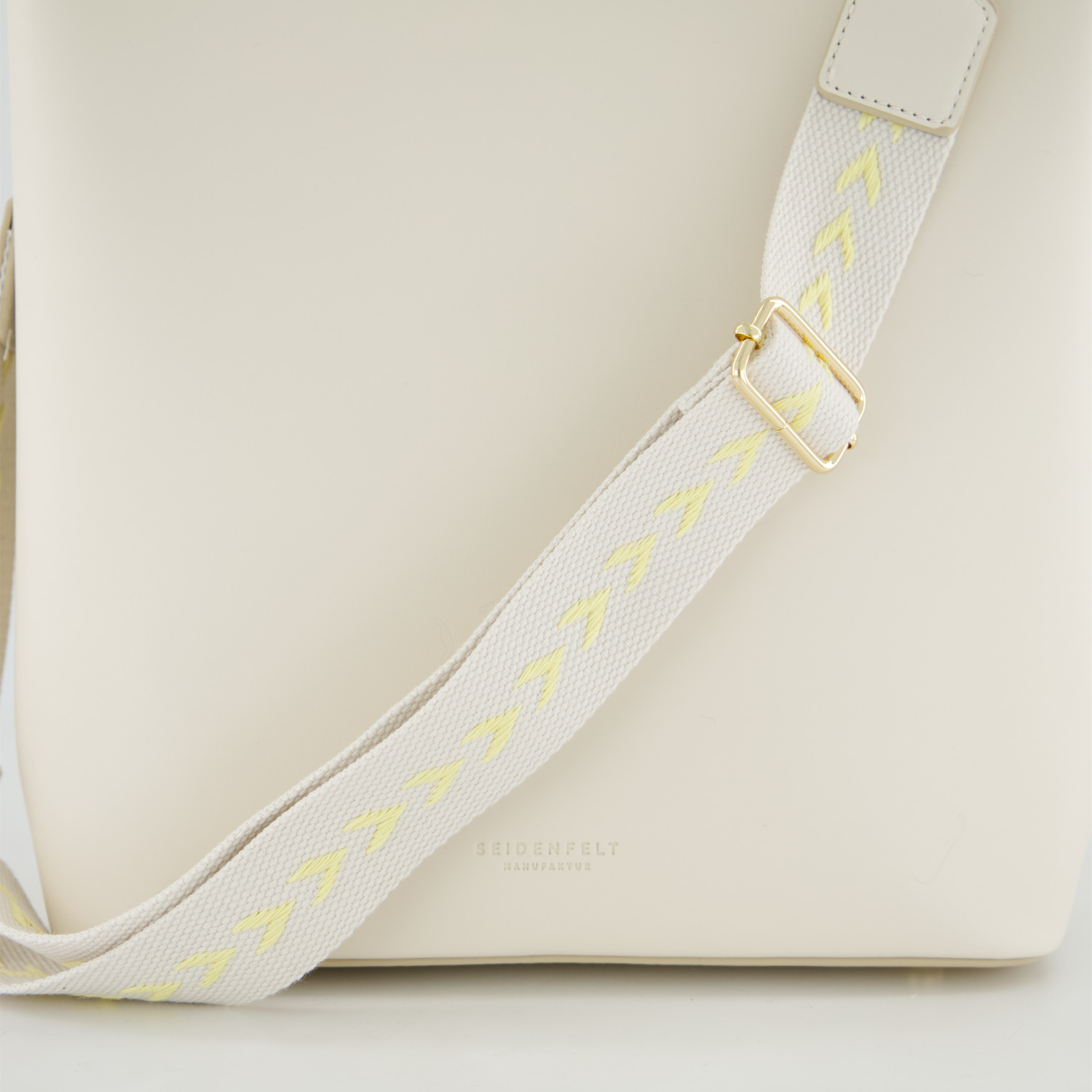 Seidenfelt Lilla Ro Hobo