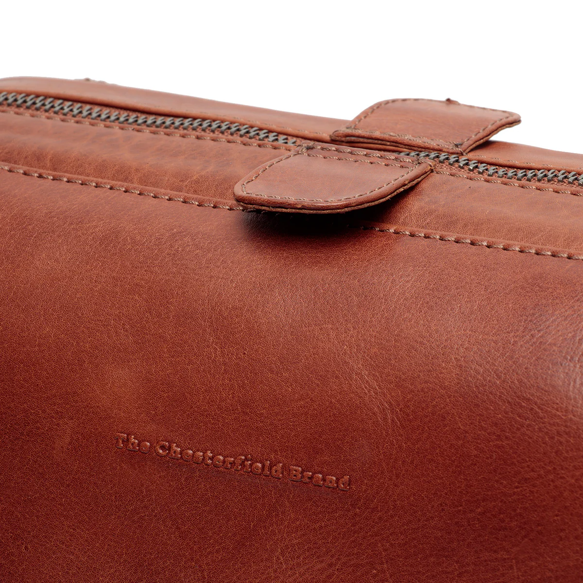 The Chesterfield Brand Novum Toilettas Biassa Cognac