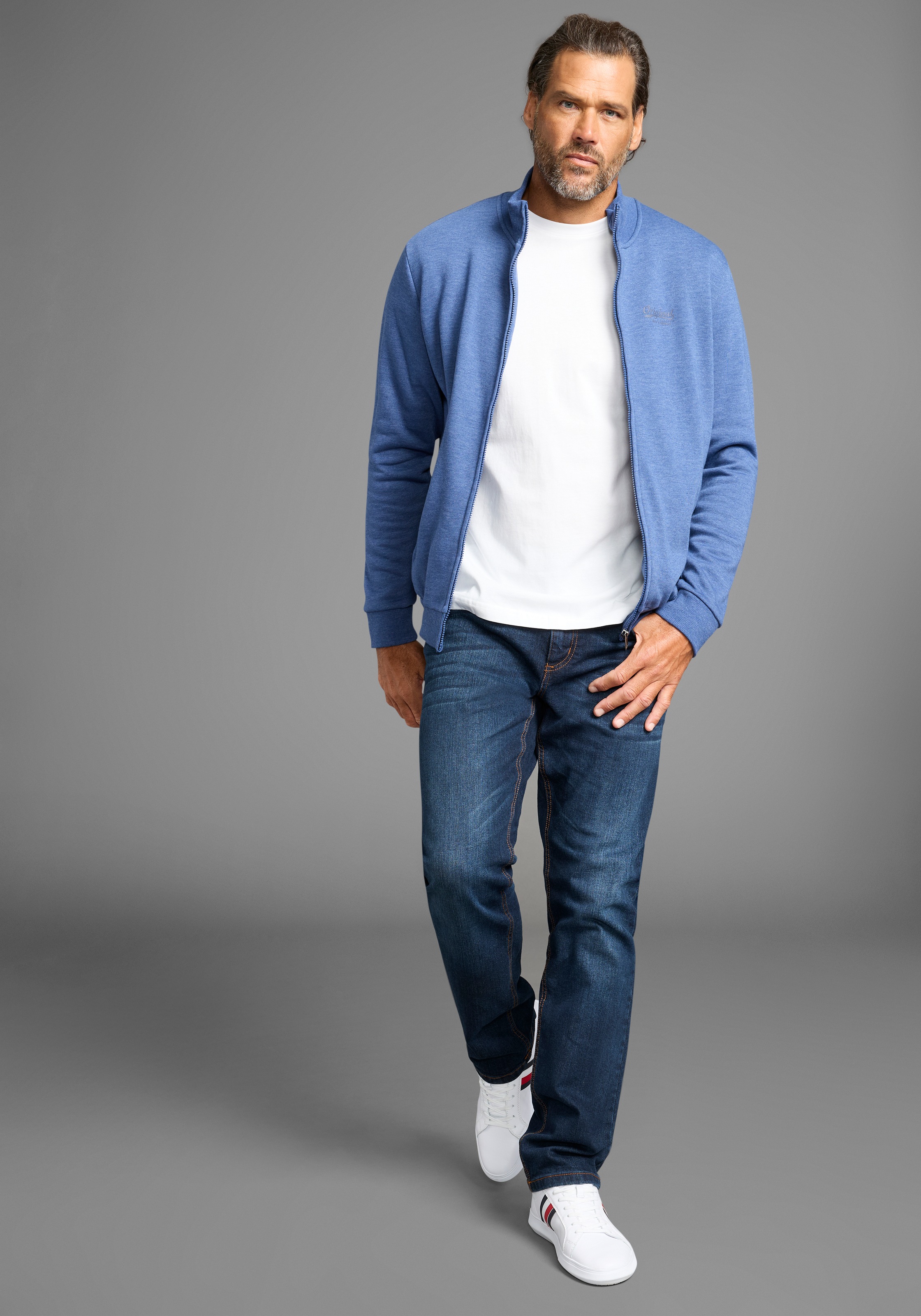Man's World Sweatjacke , Stehkragen und dezentem Logodruck