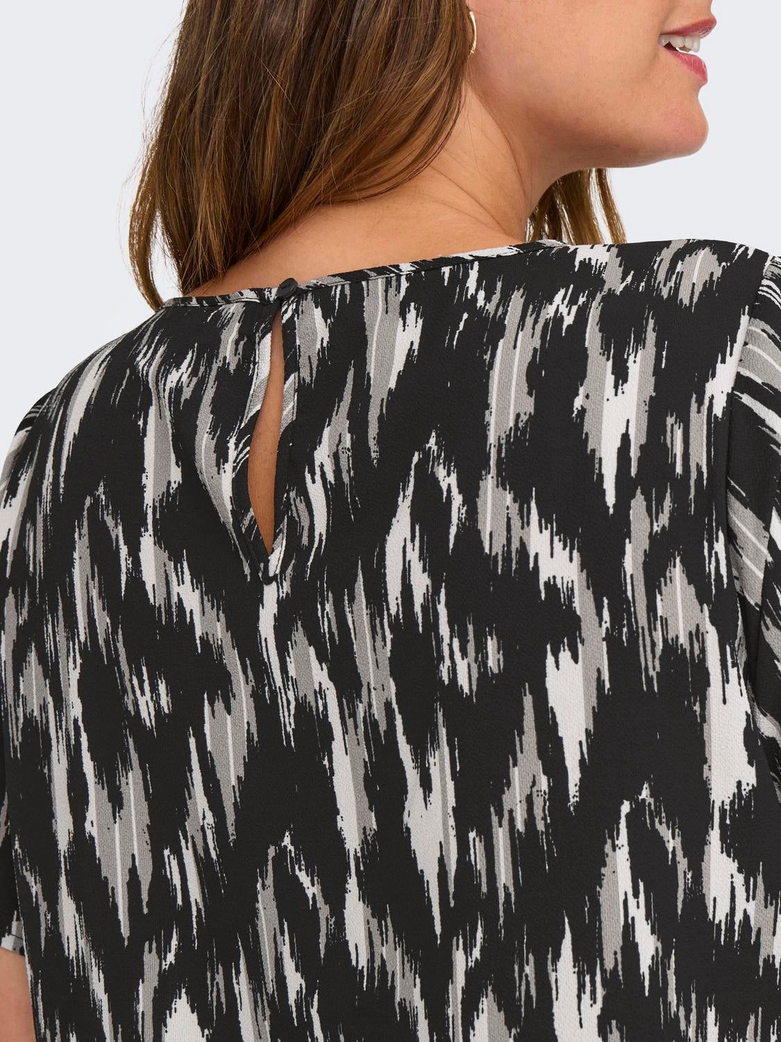 CARVICA Top Black