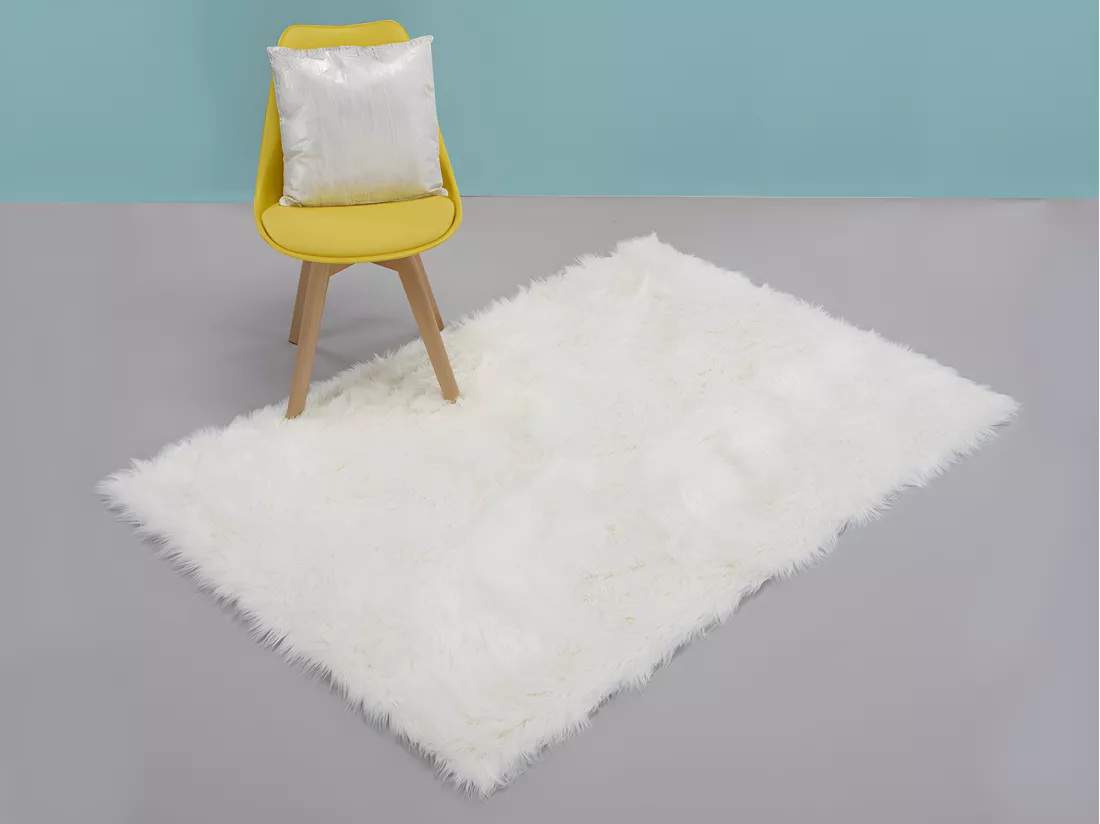 Tapis imitation peau de mouton SHEEP - 120 x 170 cm - blanc