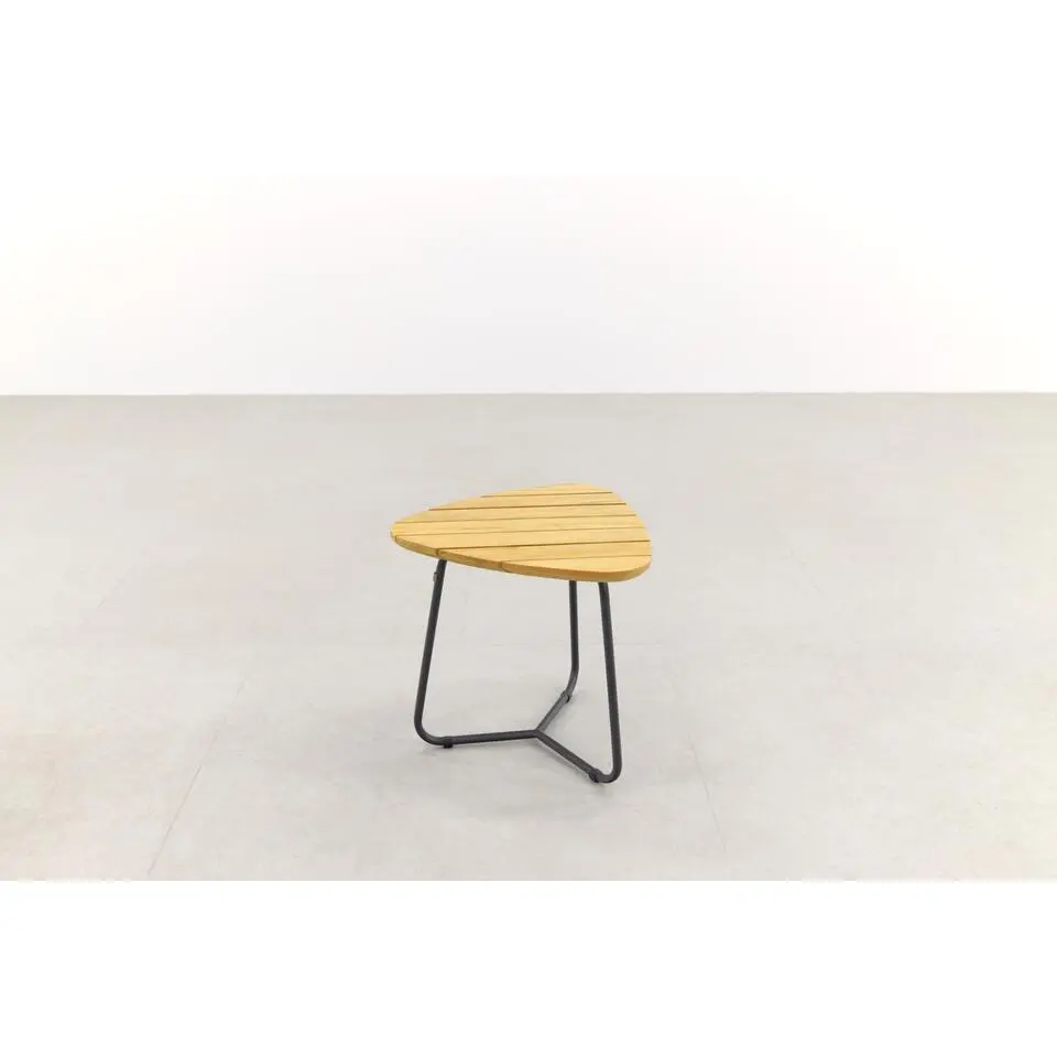 4 Seasons Verdi set van 2 teak driehoekige salontafels