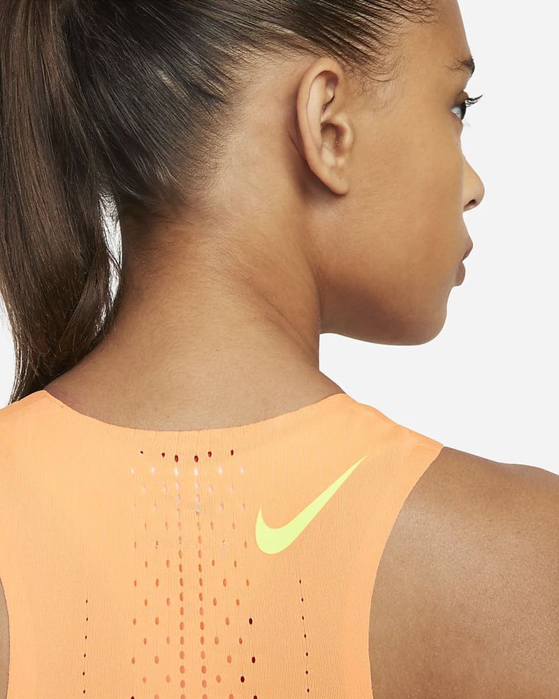 Crop top de running Nike Dri-FIT Orange pour femme