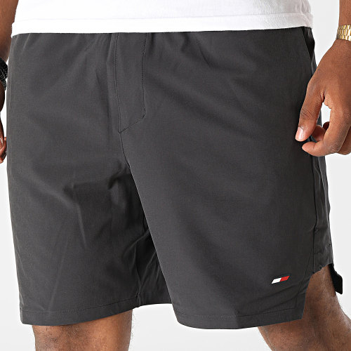 Short Jogging Essentials Training 7931 Noir