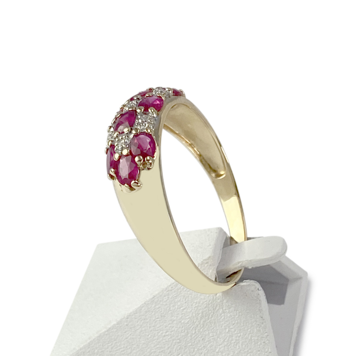 Bague d'occasion or 750 2 tons rubis et diamants