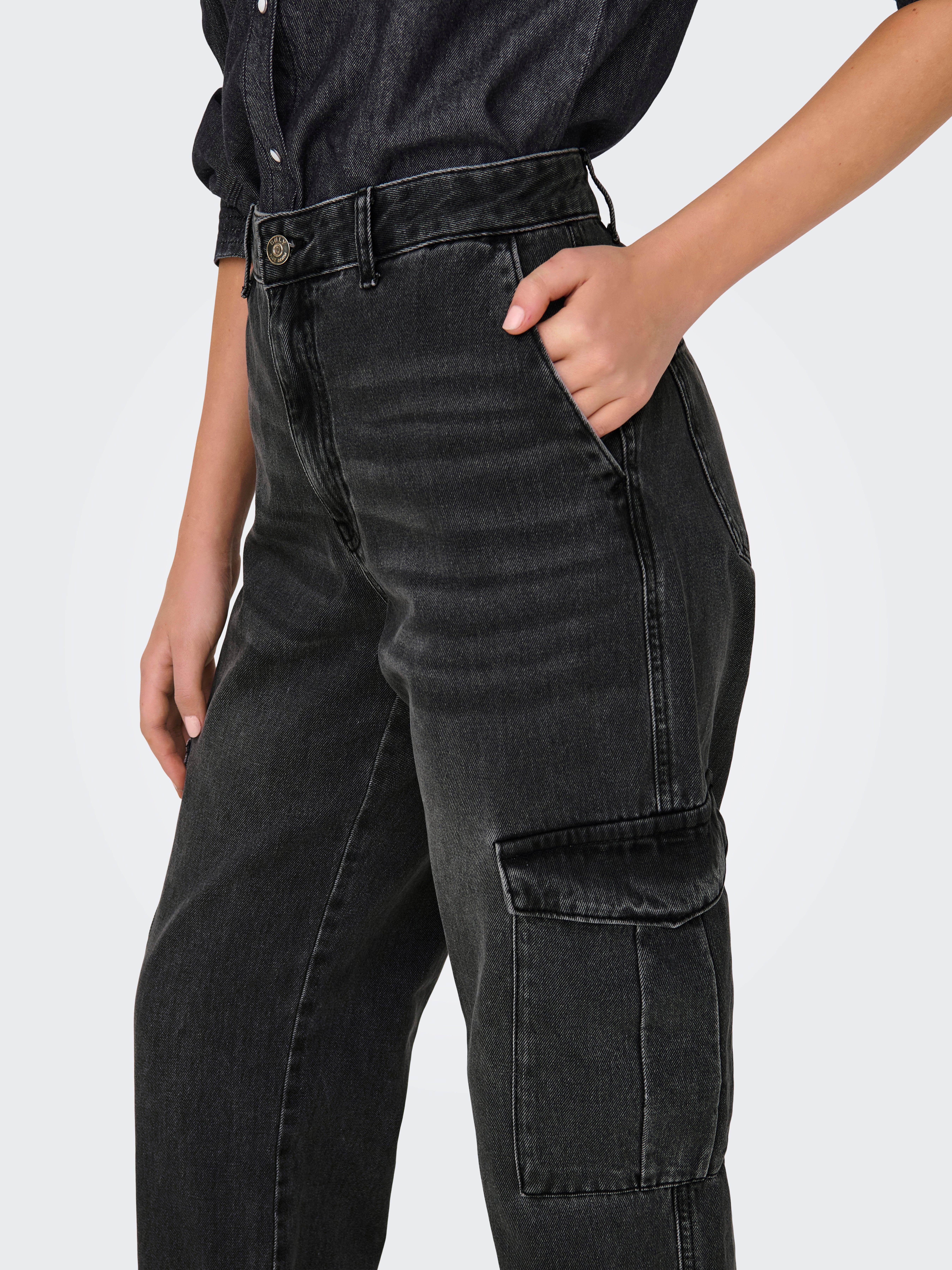 ONLJUNE Hohe Taille Gerade geschnitten Jeans Washed Black