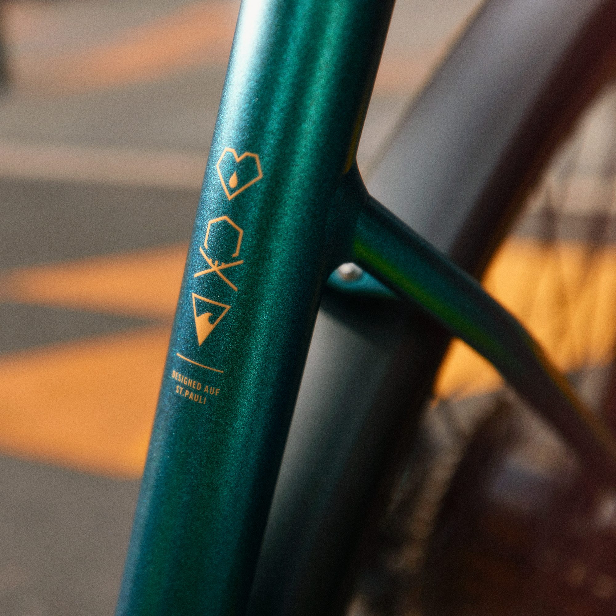 Bergamont E-Sweep Tour Urban E-Bike matt dark green