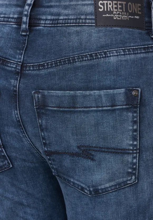 Slim Fit Jeans in High Waist - dark indigo random wash