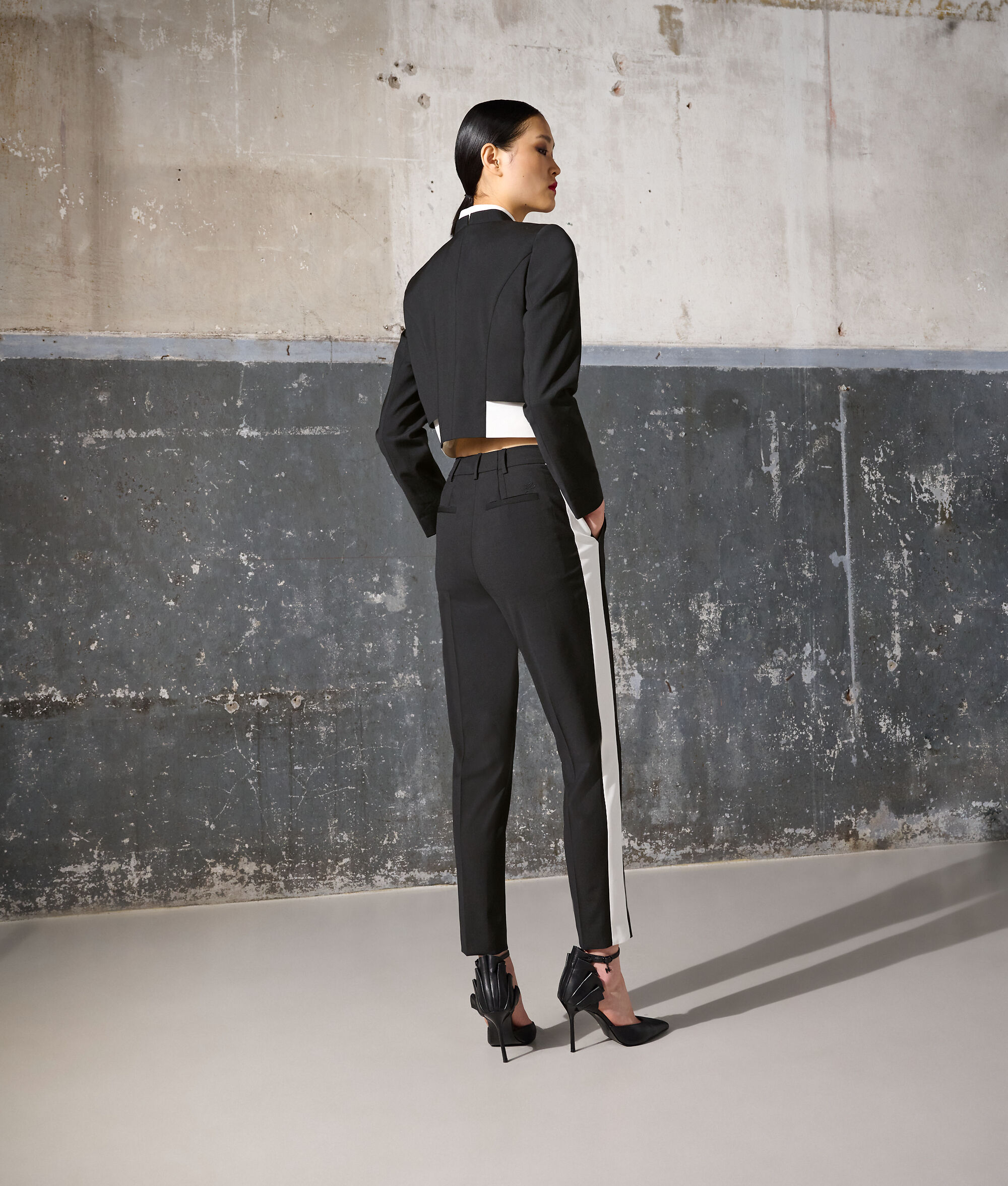 BLAZER KARL ARCHIVE