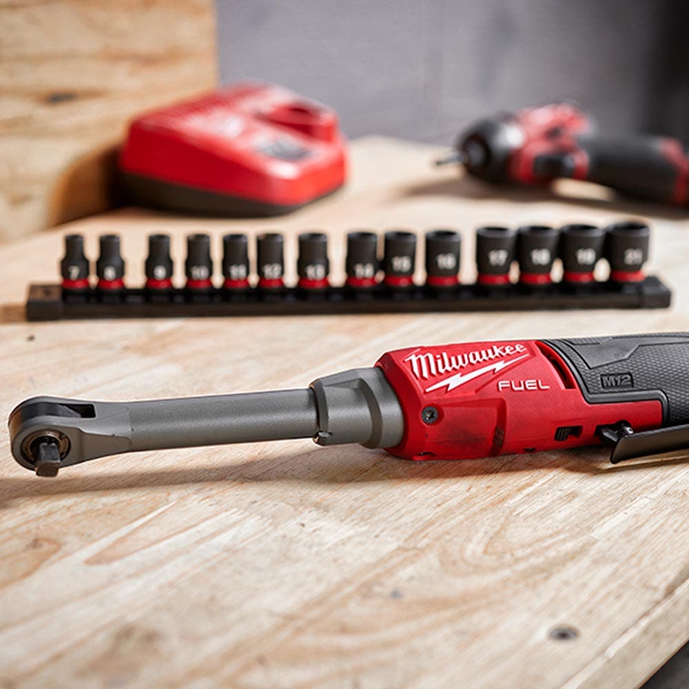 MILWAUKEE 12V FUEL™ 3/8" High Speed Extended Reach Ratchet Skin M12FHIR38LR0
