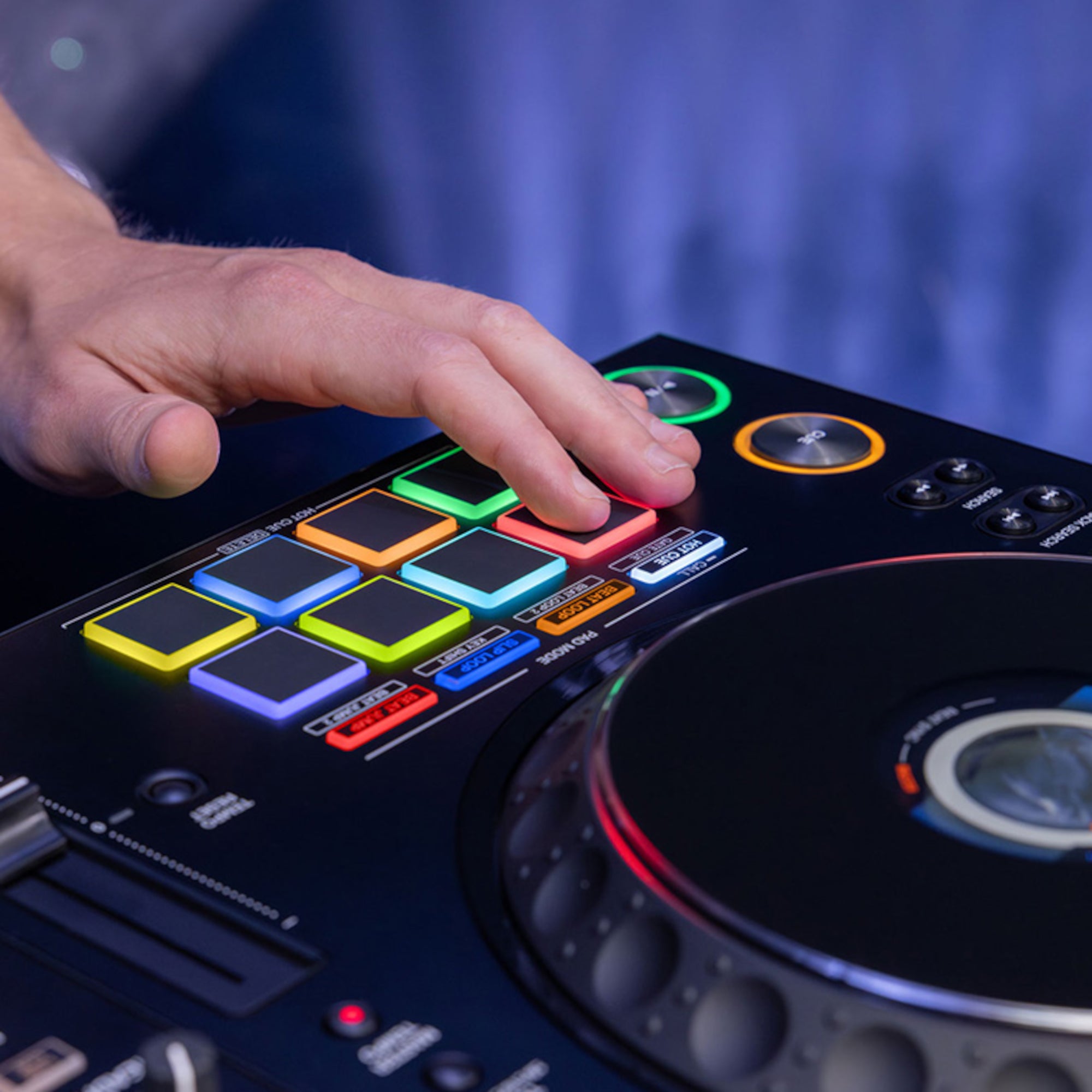 AlphaTheta XDJ-AZ All in One rekordbox System