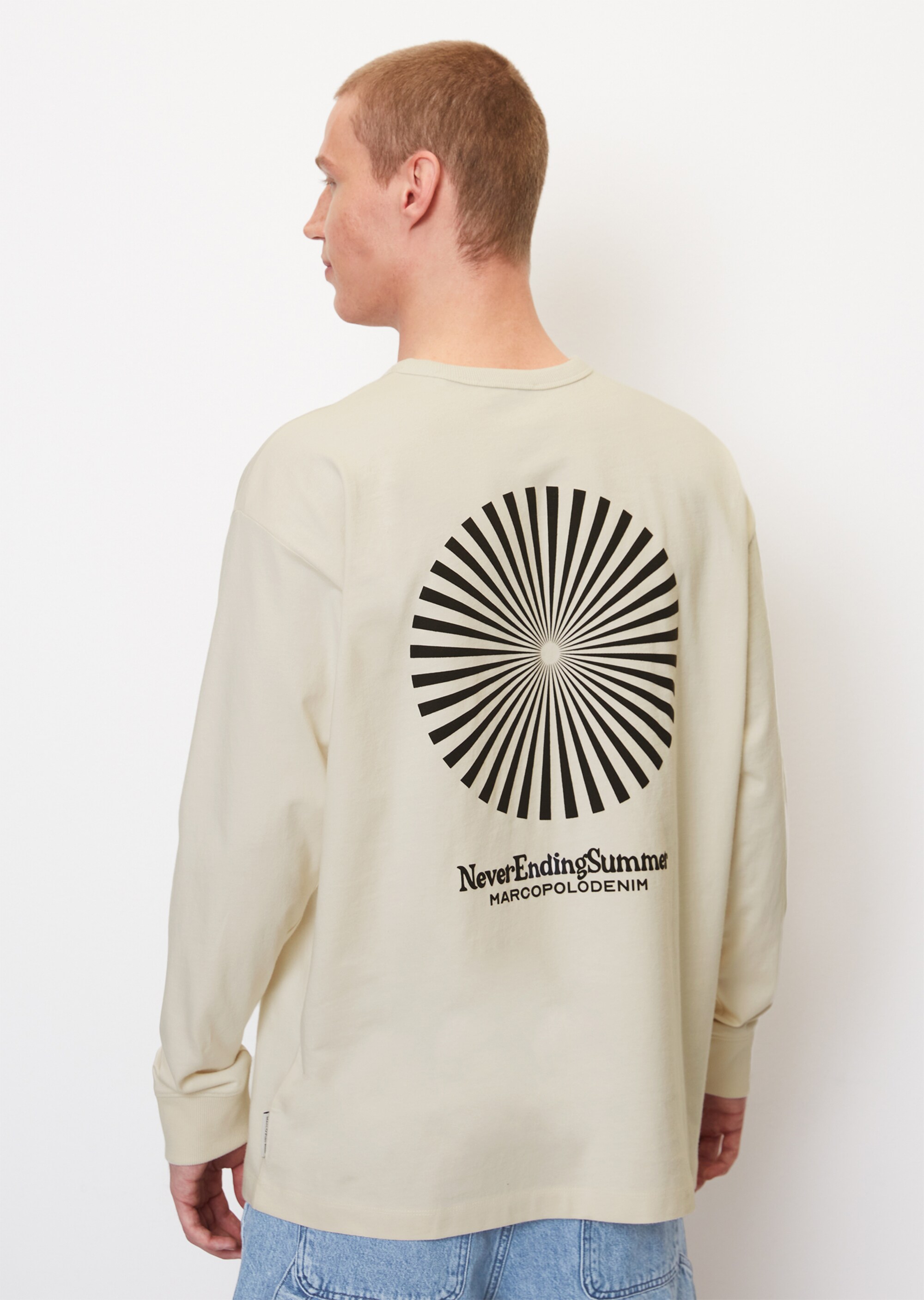 Oversize-Longsleeve mit großflächigem Rückenprint