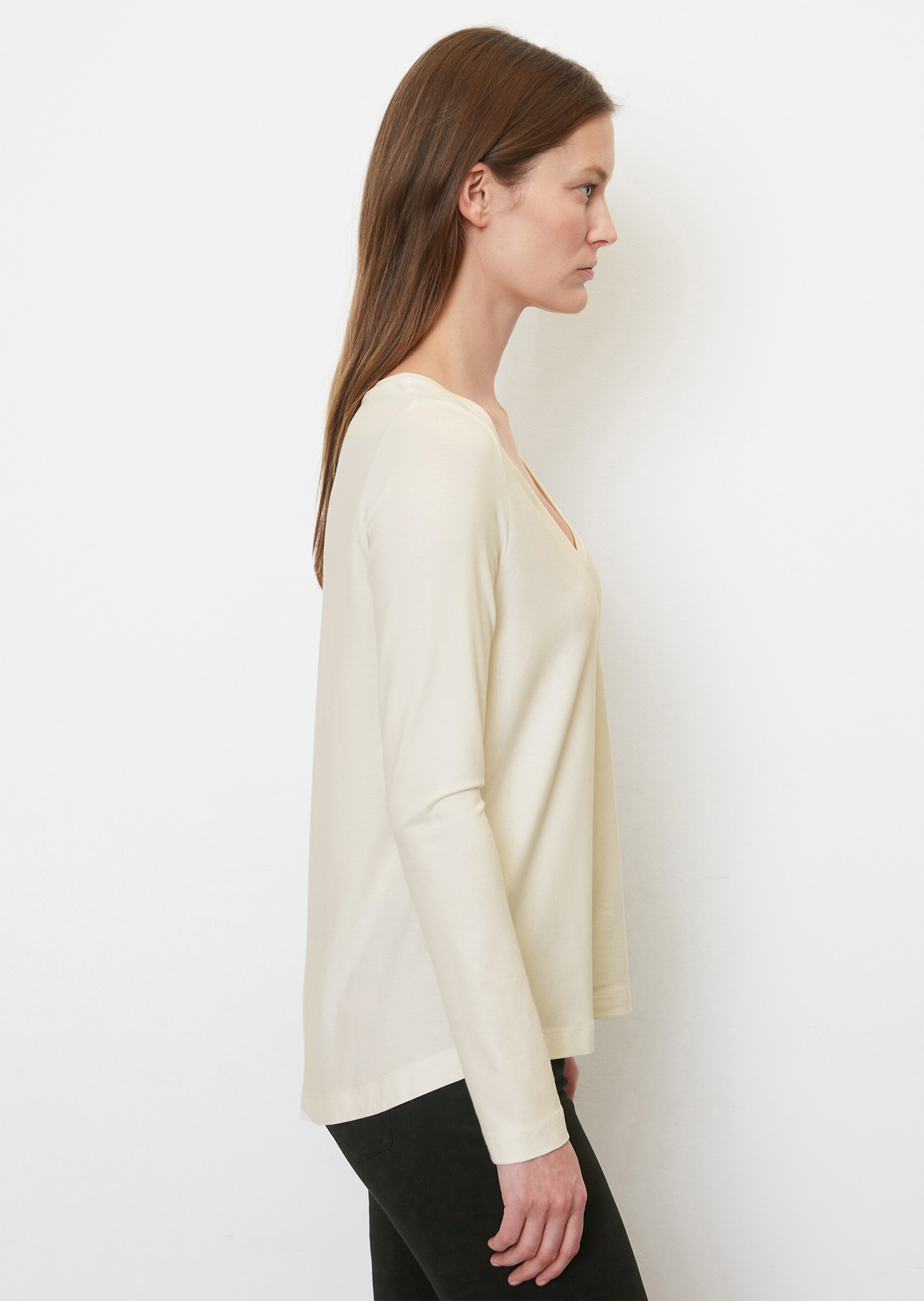 V-Neck-Longsleeveaus LENZING™ ECOVERO™