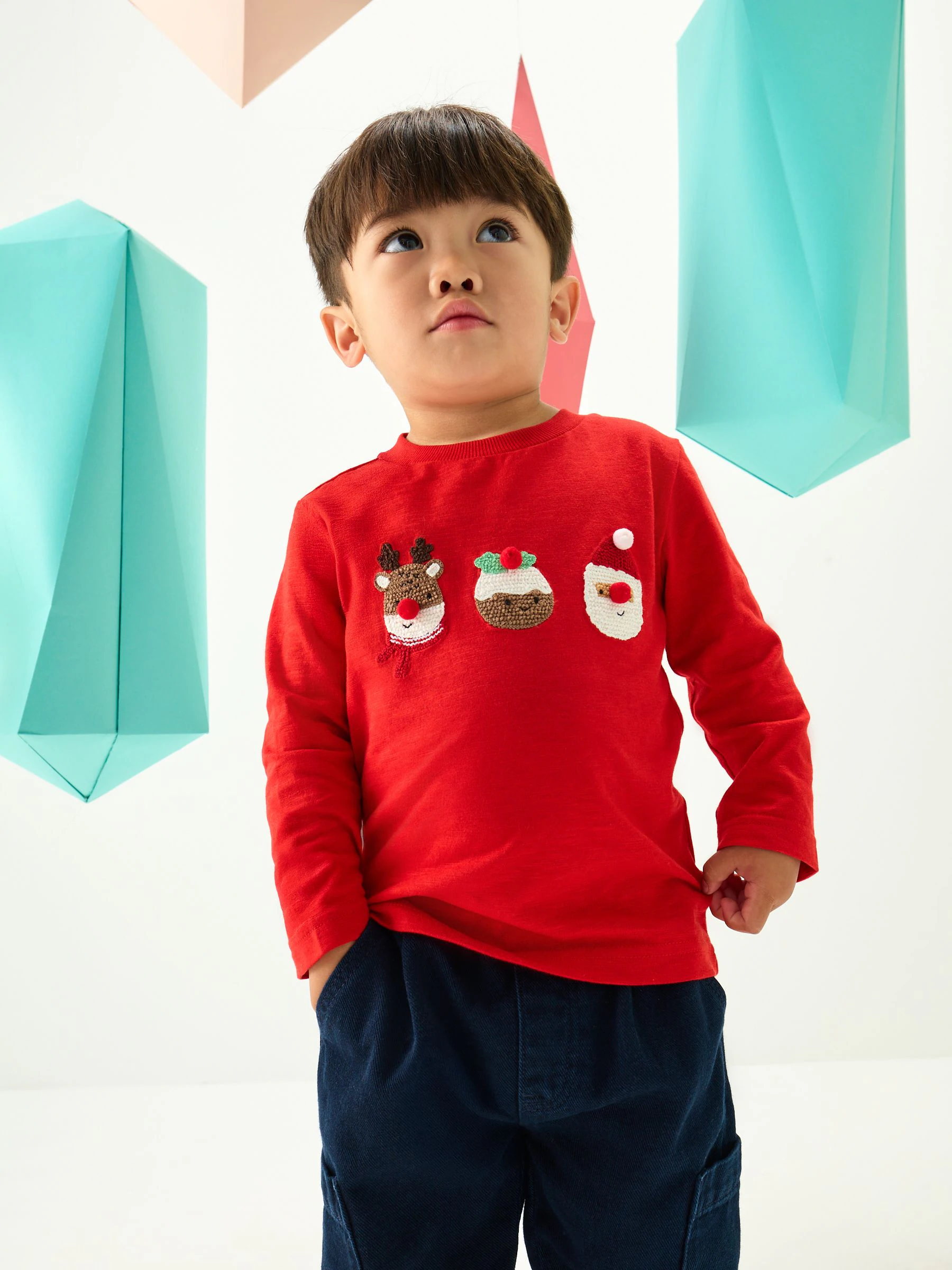 Rode trio-figuurapplicatie - Kerst-T-shirt met lange mouwen (3mnd -8jr)